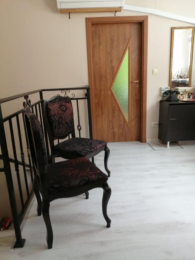 Top Center Apartment And Rooms Varna ภายนอก รูปภาพ